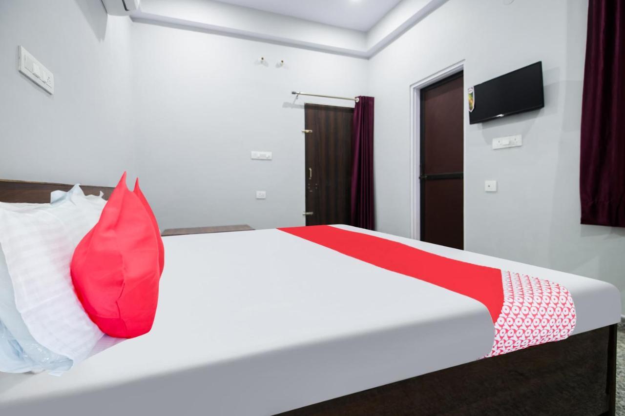 O Ganesham Hotel